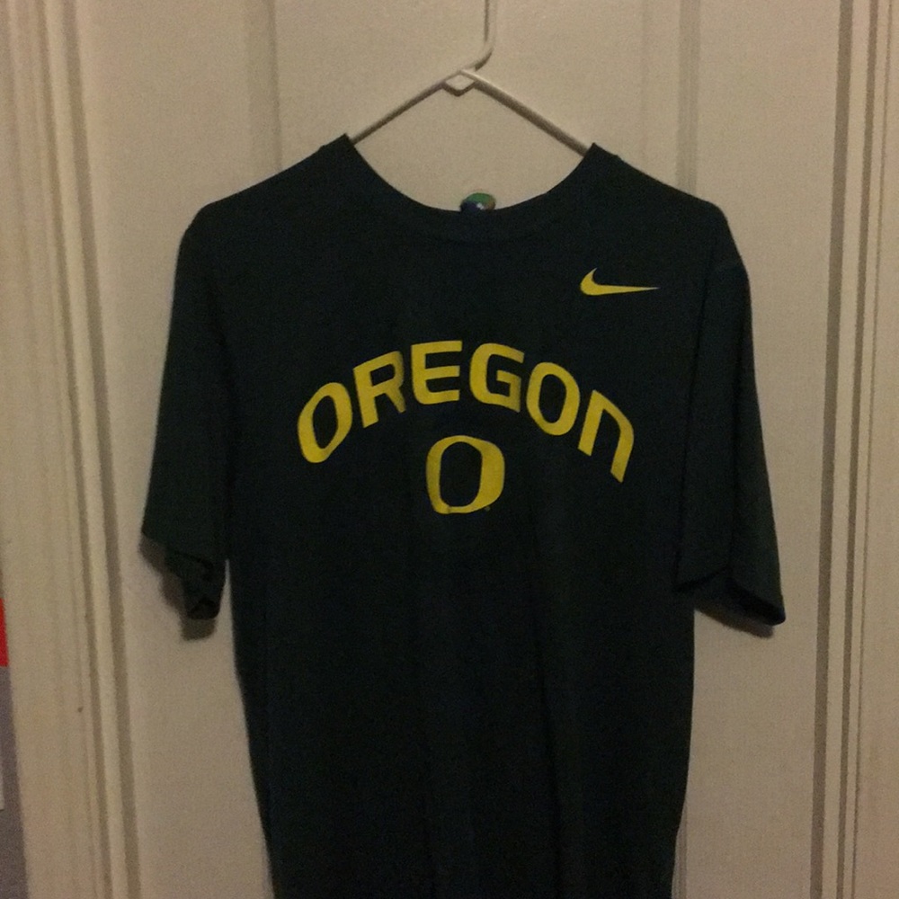 University of Oregon athletic tee